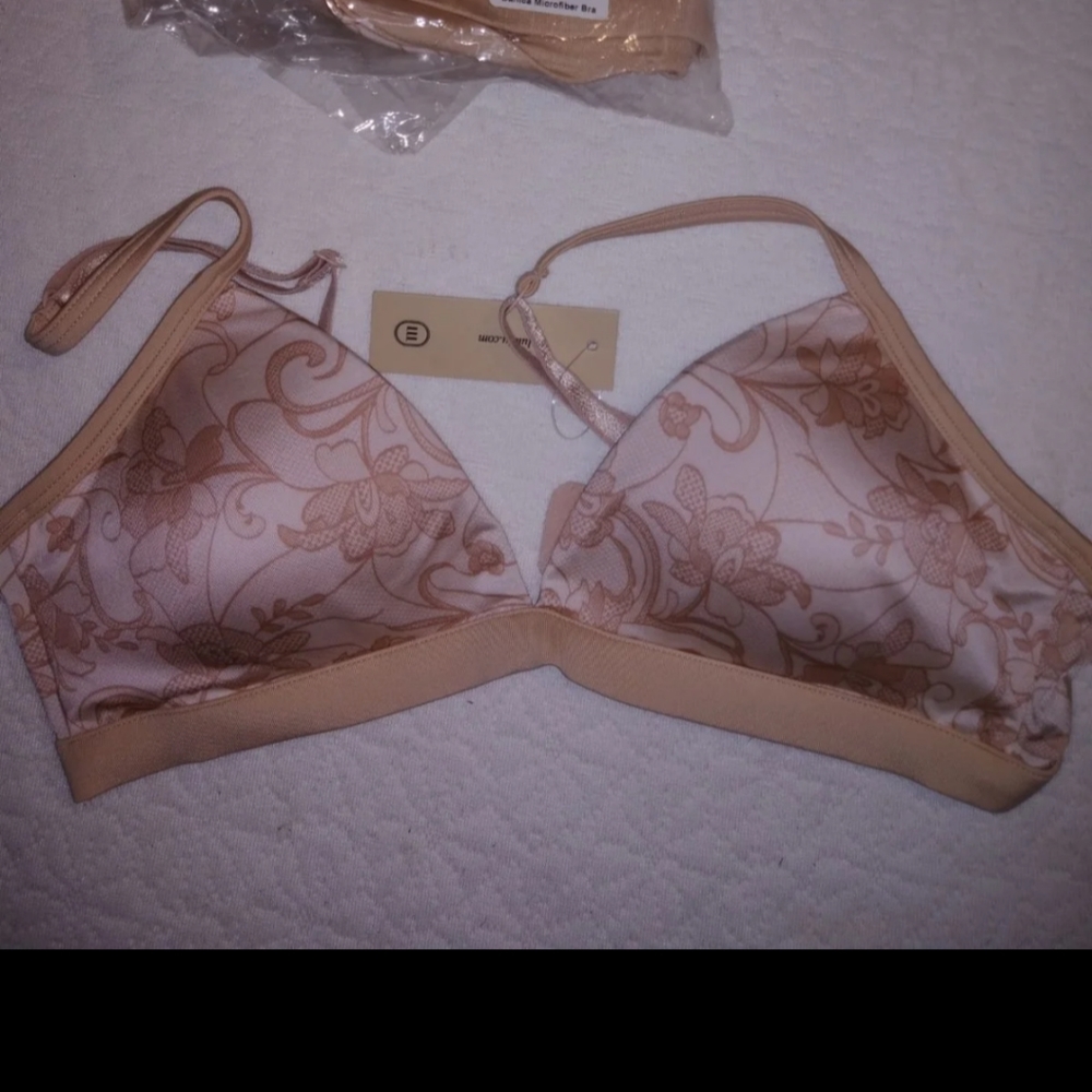 Petite Bras
